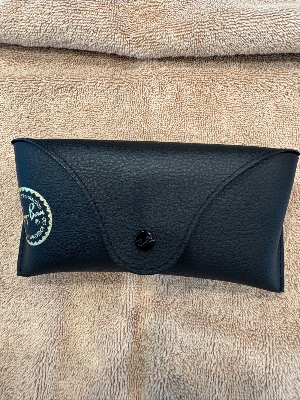 EUC Ray-Ban Black Sunglasses Case Snap Pouch